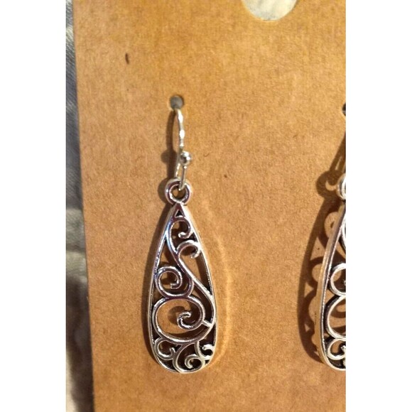 Silver Tone Metal Earrings Swirls Tear Drop Dangle - Picture 2 of 5